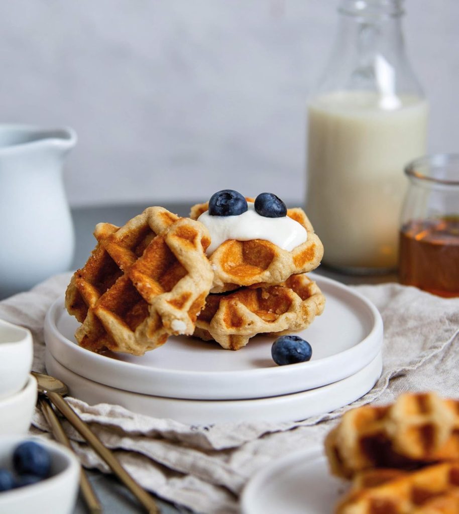 وافل ساز گاستروبک مدل 42424 25 Gastroback waffle maker model 42424 kitchenu 4 فروشگاه اینترنتی کیچن یو